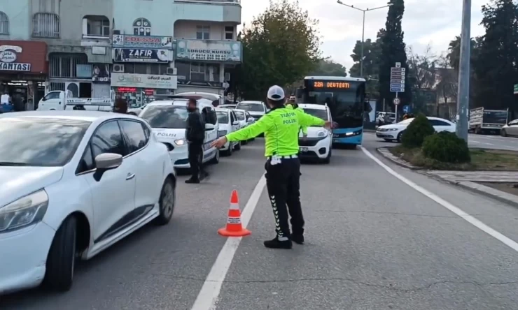 ŞANLIURFA İL EMNİYET MÜDÜRLÜĞÜ'NDEN ASAYİŞ VE HUZUR OPERASYONU