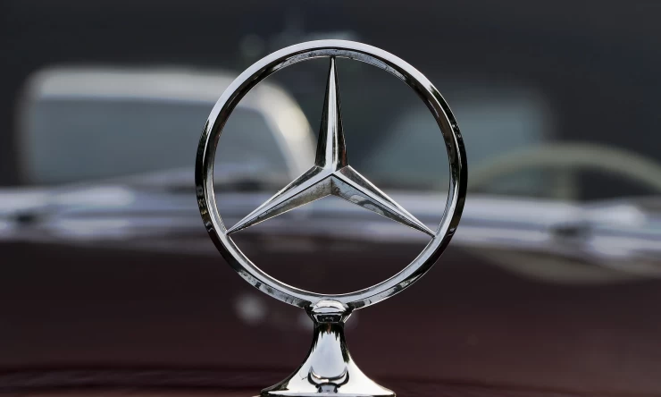 Mercedes-Benz’in Elektrikli Araç Stratejisinde Esneklik: Pazar Taleplerine Uyum Sağlama Çabası