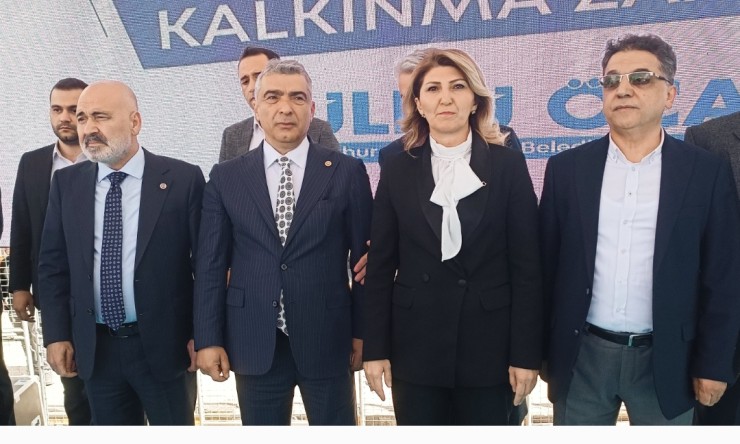 Adil Aşırım, Ülkü Öcal'ın İğdır Mitinginde Destek Verdi
