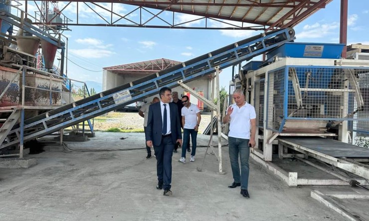 İl Özel İdaresine Ait Kilitli Parke Taşı Üretim Tesisi Seri Üretime Hazırlanıyor