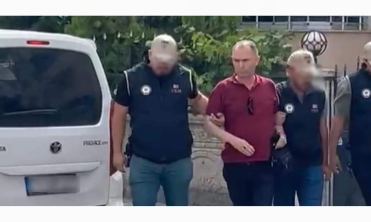 Gazeteci Murat Akkuş, Tartışmalı Paylaşımı Nedeniyle Gözaltına Alındı ve Serbest Bırakıldı