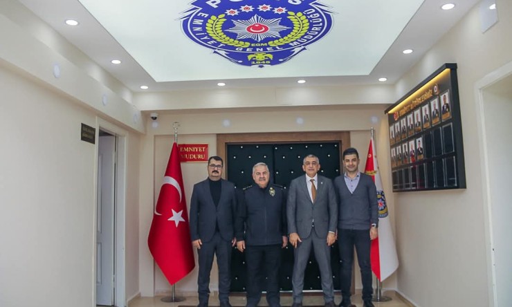 Iğdır'da Kurumlar Arası İş Birliği: Sağlık Heyetinden İl Emniyet Müdürü Niyazi Turgay’a Ziyaret