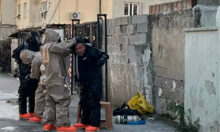 Mersin'de Acı Kayıp: Fare Zehri Şüphesiyle 2 Çocuk Hayatını Kaybetti, 5 Kişi Yoğun Bakımda